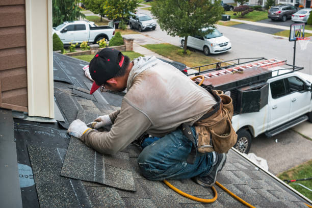 Professional Roofing technician working in Oregon, IL